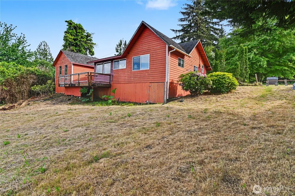 60 Lake Drive Amanda Park, WA 98526