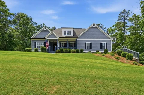 423 Spring Lake Hills