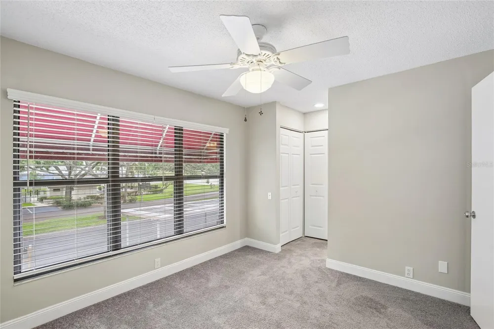 717 OAK PARK PLACE Brandon, FL 33511