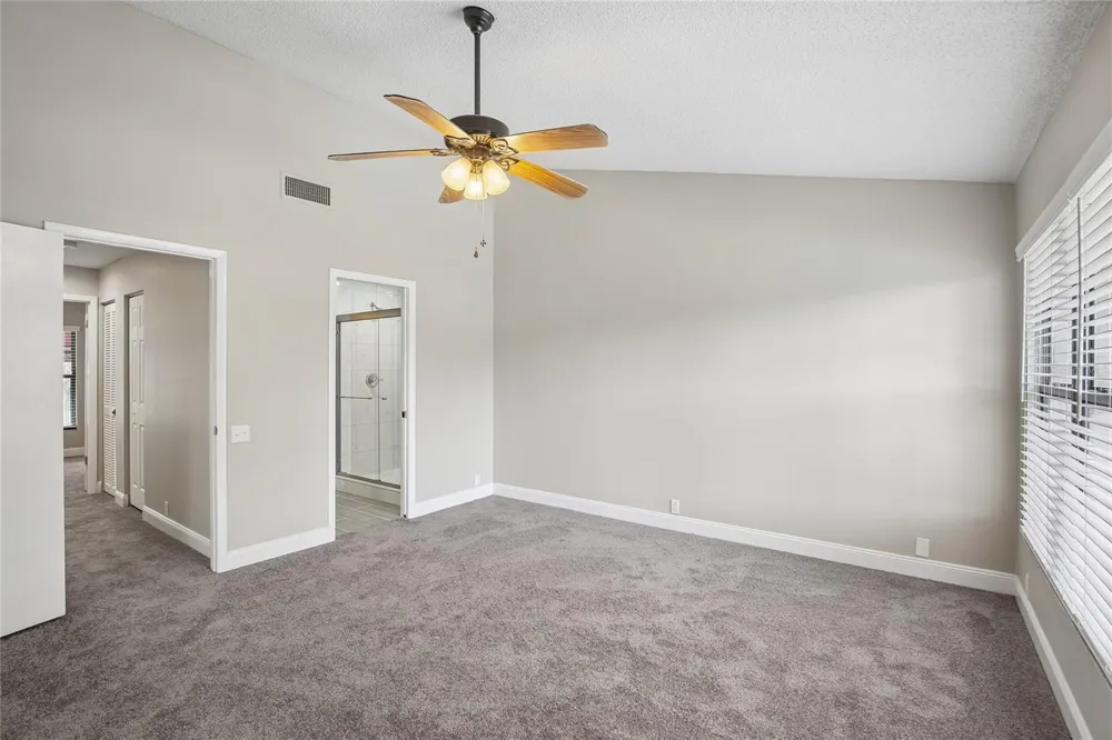 717 OAK PARK PLACE Brandon, FL 33511