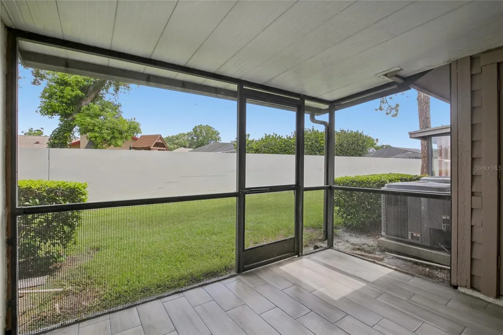 717 OAK PARK PLACE Brandon, FL 33511