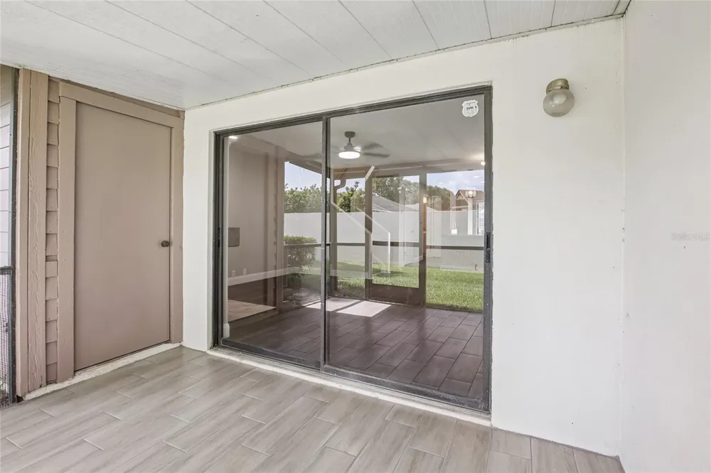 717 OAK PARK PLACE Brandon, FL 33511