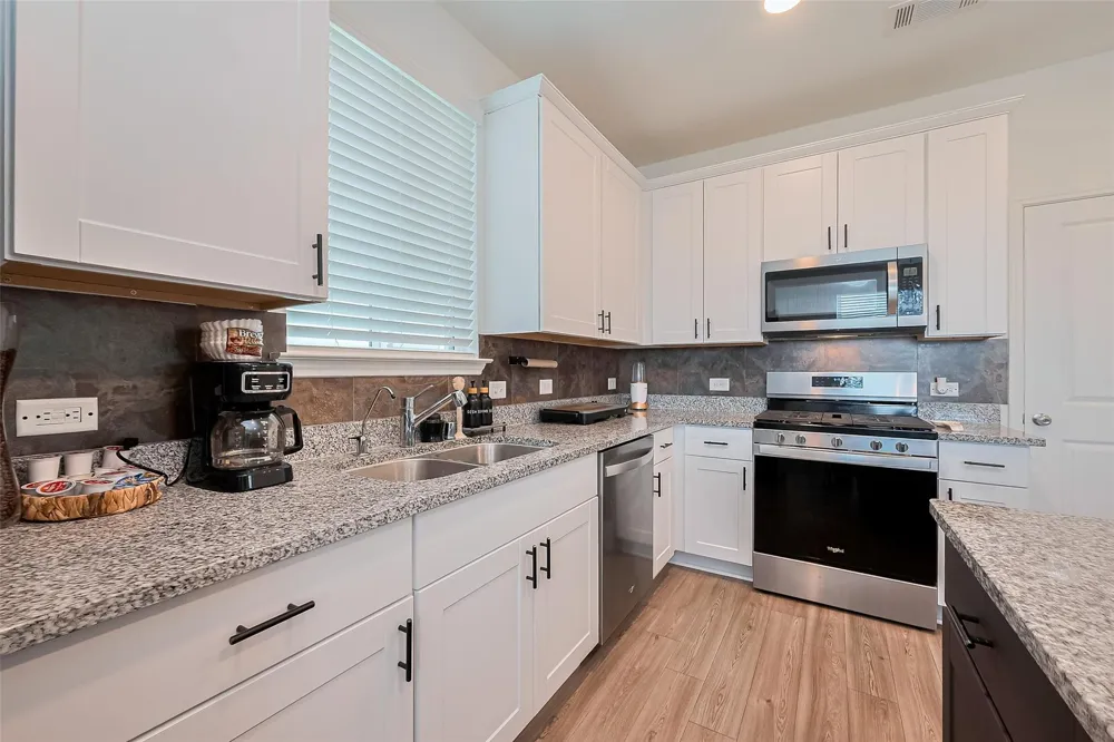17711 Vernonia Lane Hockley, TX 77447