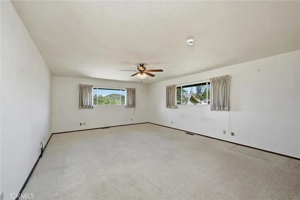 8155 Sulphur Creek Rd Loch Lomond, CA 95461