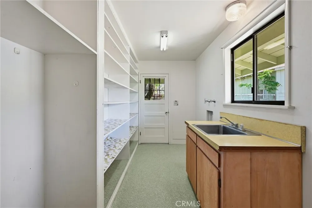 8155 Sulphur Creek Rd Loch Lomond, CA 95461