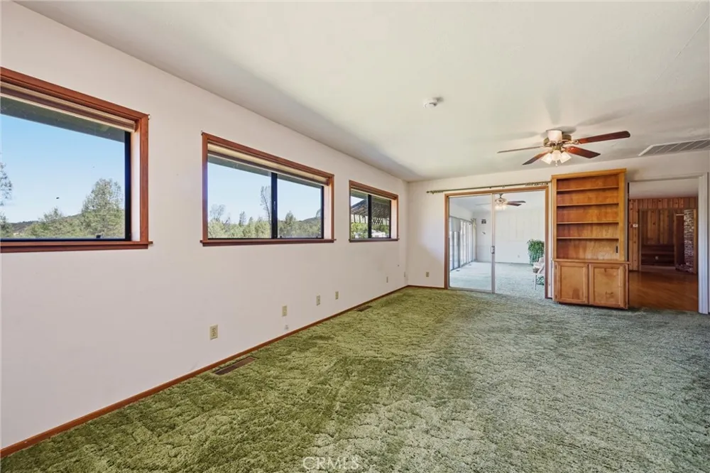 8155 Sulphur Creek Rd Loch Lomond, CA 95461