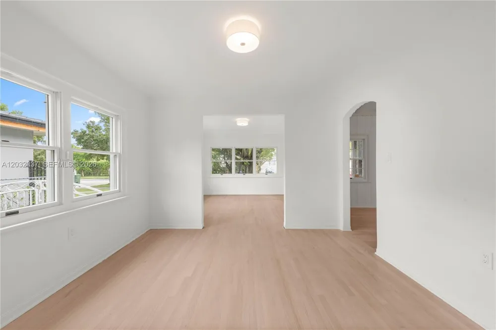 440 SW 29th Rd Miami, FL 33129