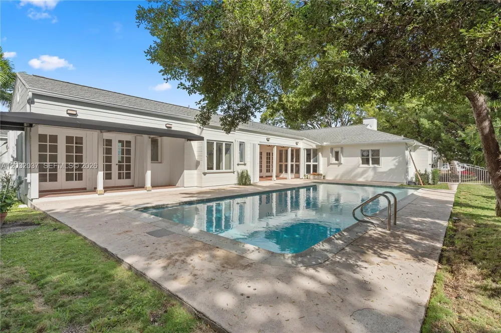 440 SW 29th Rd Miami, FL 33129