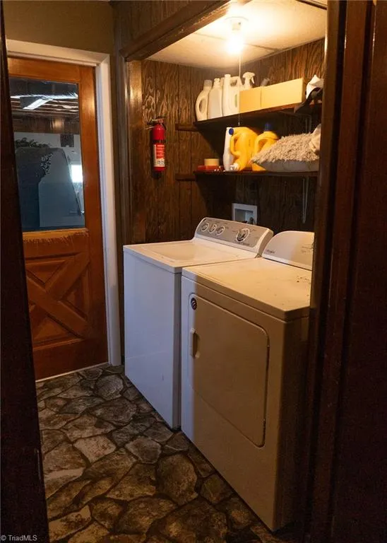 1744 R Chipman Drive Yadkinville, NC 27055