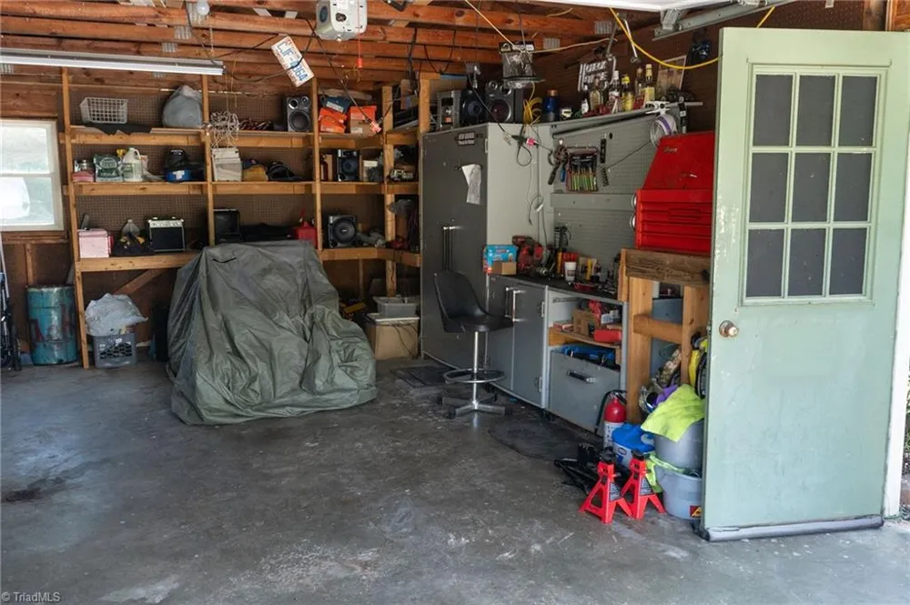 1744 R Chipman Drive Yadkinville, NC 27055