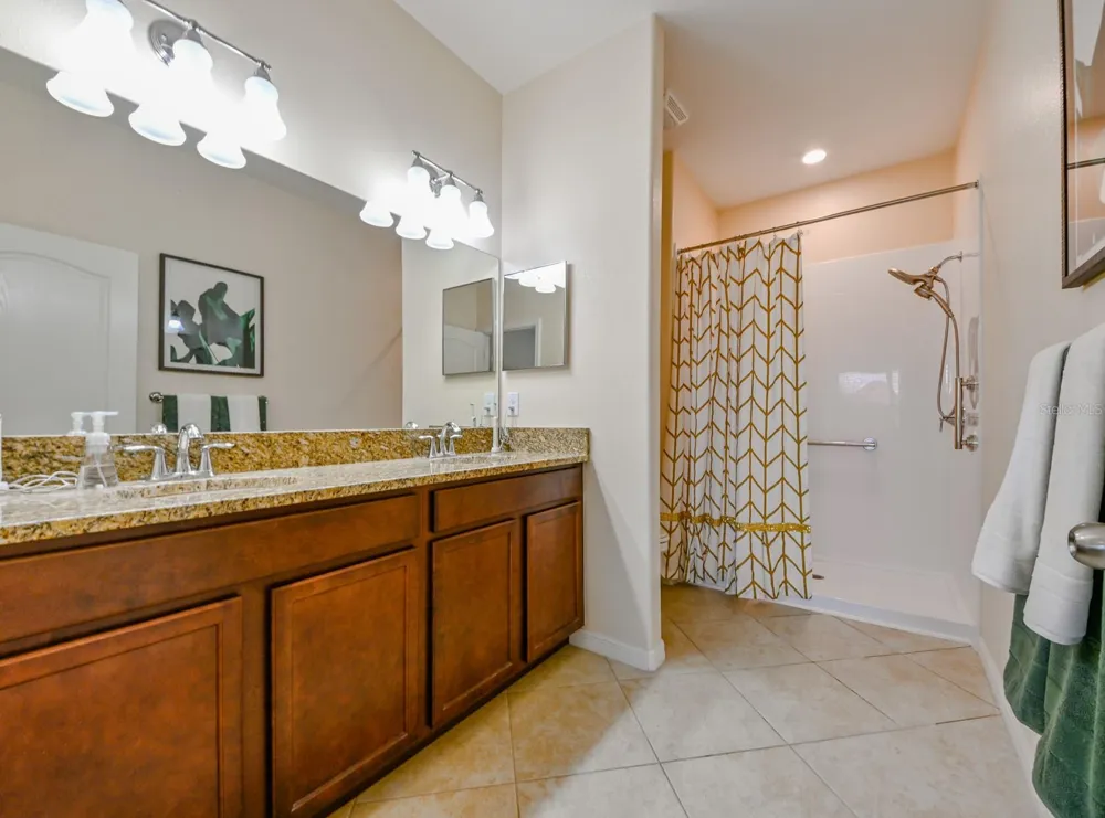 13529 CREST LAKE DR Hudson, FL 34669
