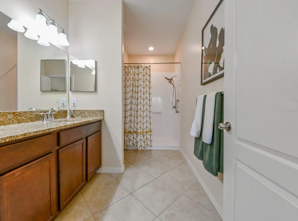 13529 CREST LAKE DR Hudson, FL 34669