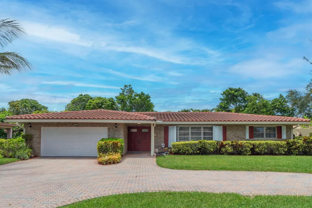 3860 NW 100th Avenue Coral Springs, FL 33065