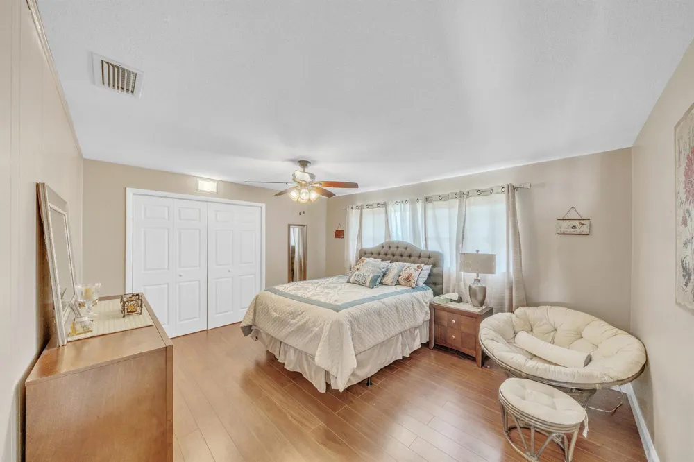 3860 NW 100th Avenue Coral Springs, FL 33065