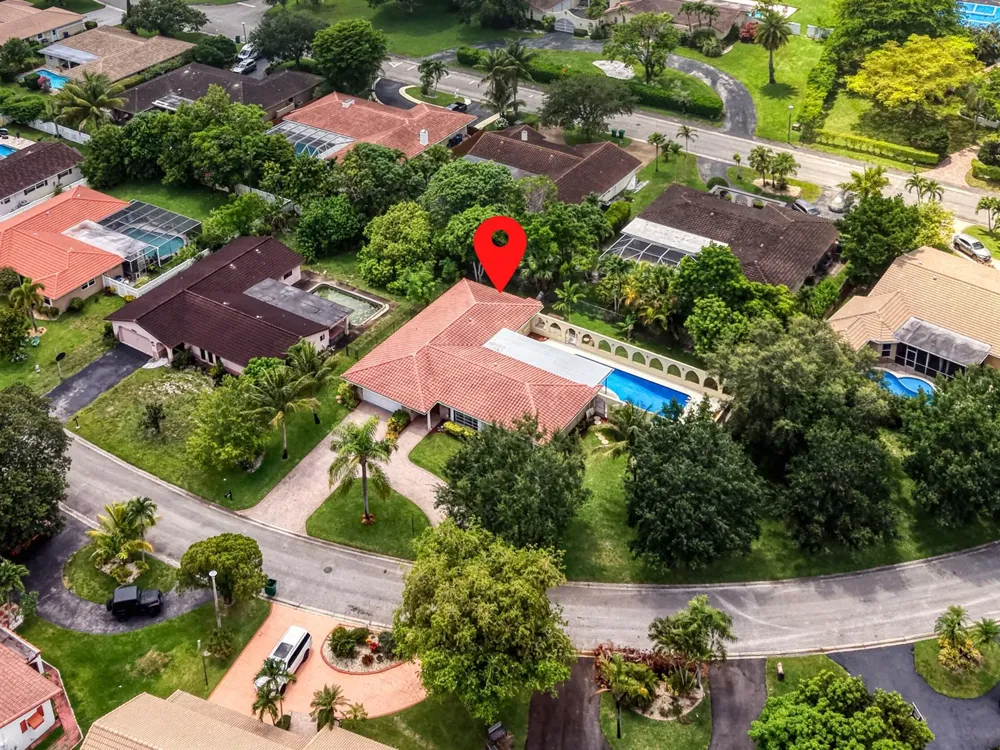 3860 NW 100th Avenue Coral Springs, FL 33065