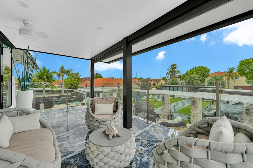 13330 SW 5th St Miami, FL 33184