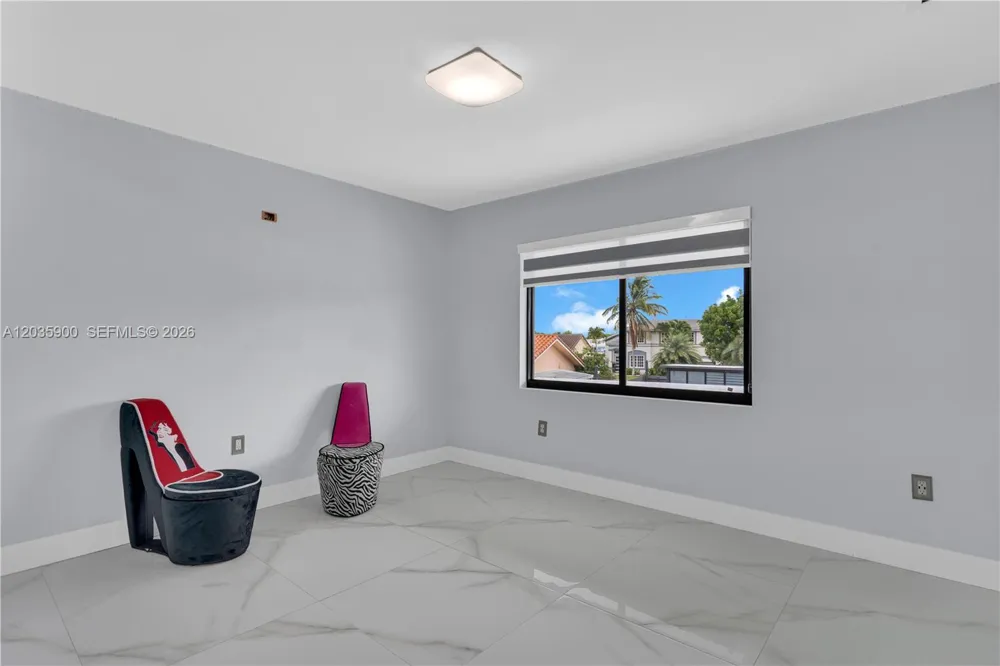 13330 SW 5th St Miami, FL 33184