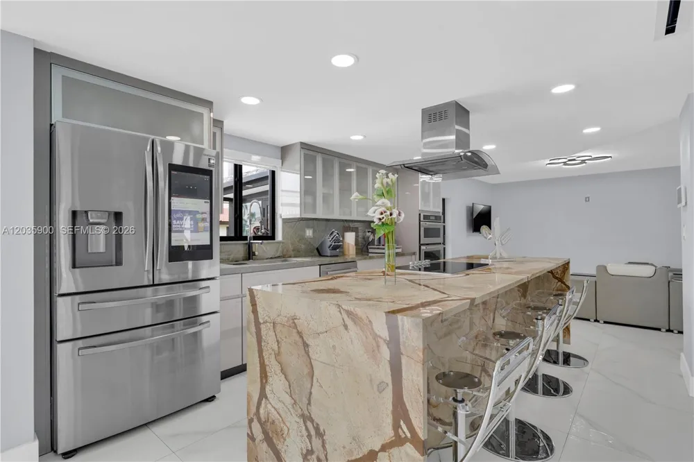 13330 SW 5th St Miami, FL 33184