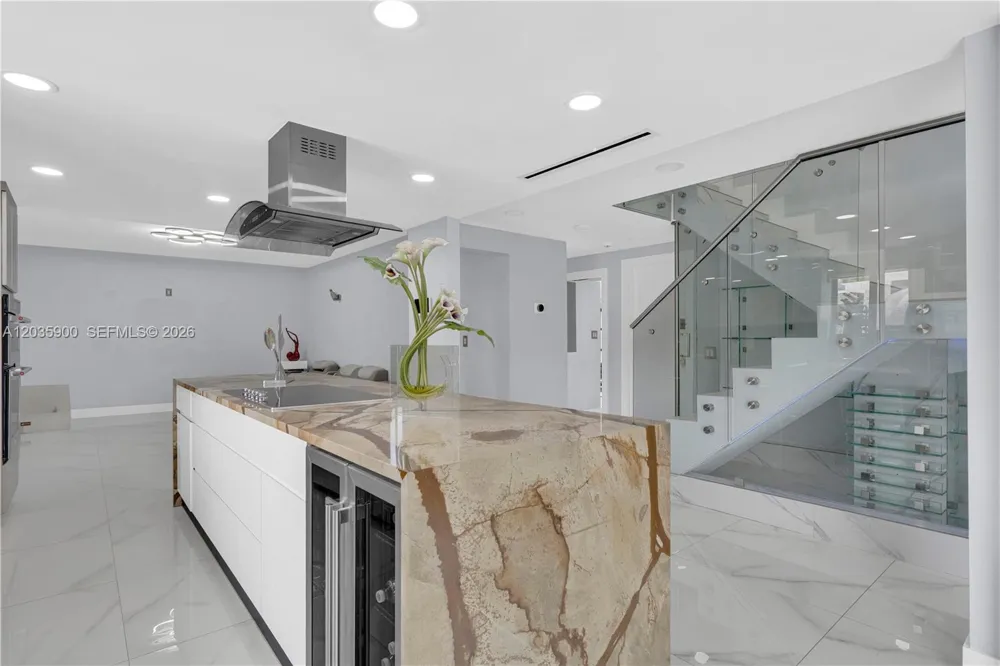 13330 SW 5th St Miami, FL 33184