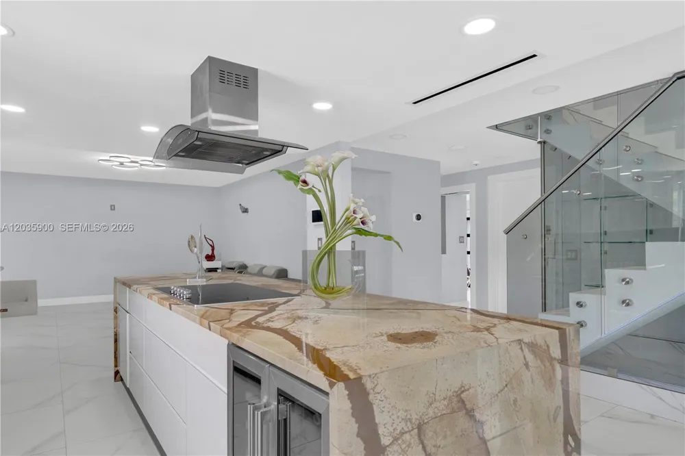 13330 SW 5th St Miami, FL 33184