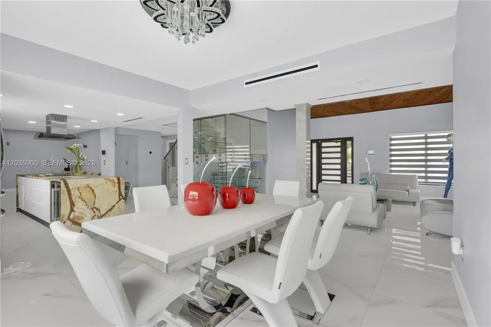 13330 SW 5th St Miami, FL 33184