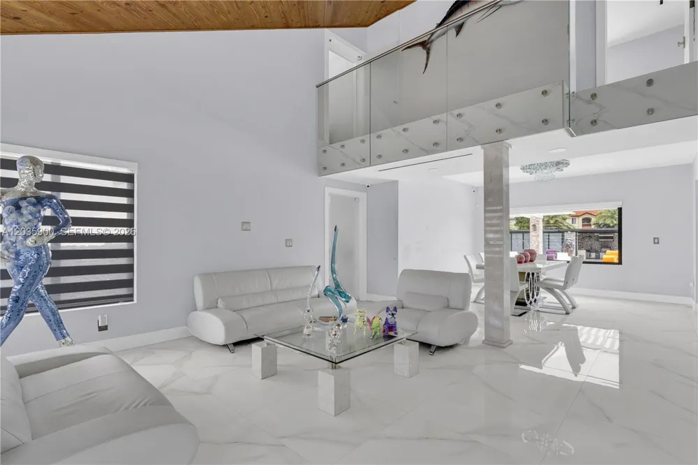 13330 SW 5th St Miami, FL 33184