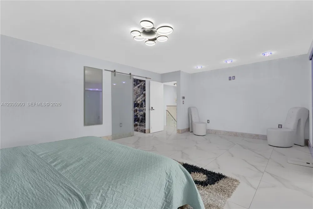 13330 SW 5th St Miami, FL 33184