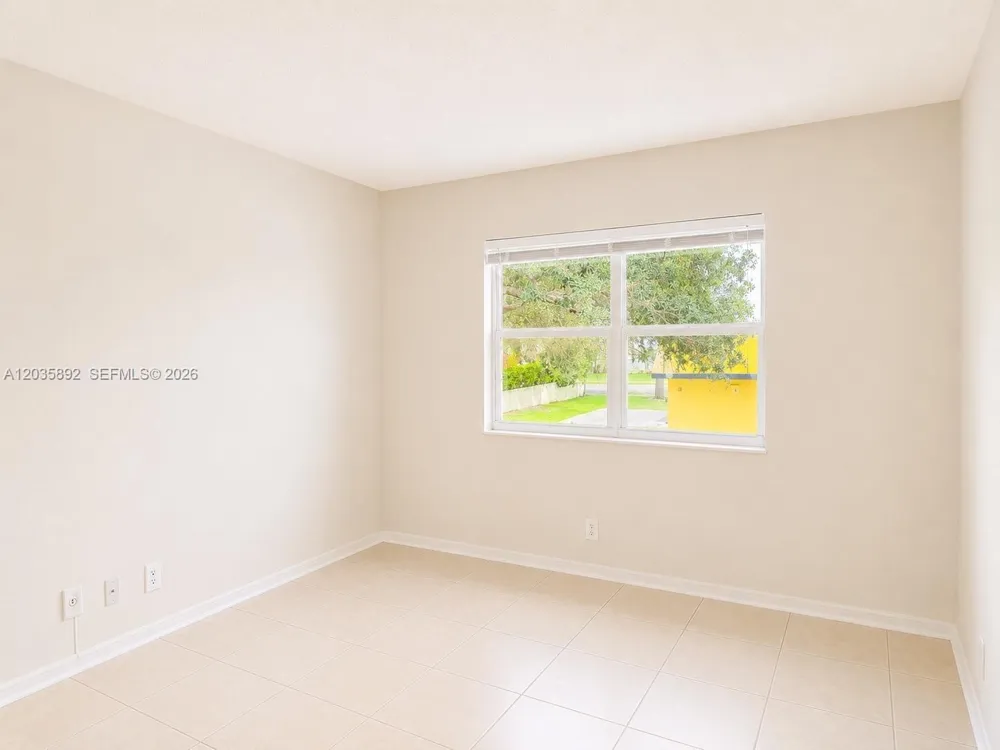 280 S Cypress Rd #310 Pompano Beach, FL 33060