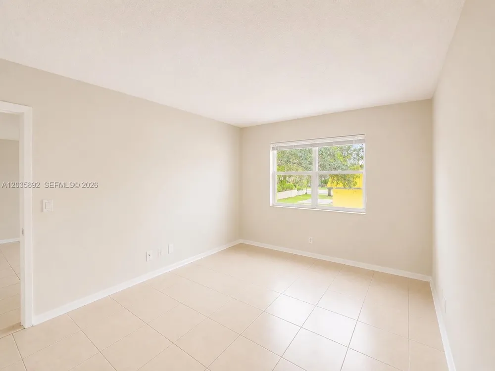 280 S Cypress Rd #310 Pompano Beach, FL 33060