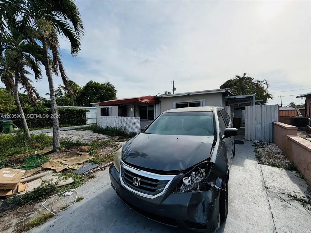 1550 E 10th Ave Hialeah, FL 33010