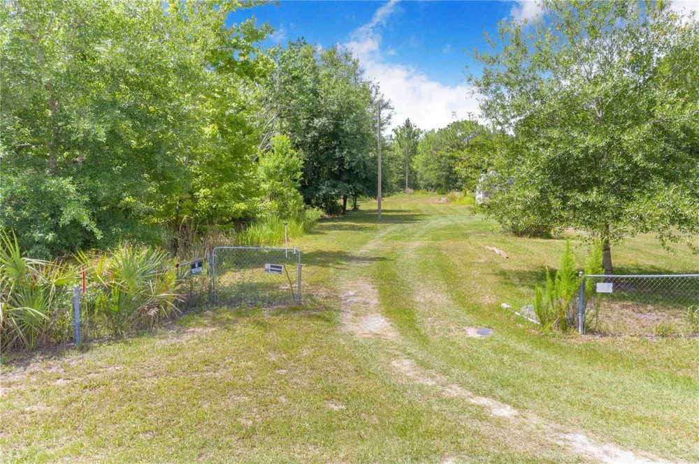 6873 WILBAR LANE Haines City, FL 33844