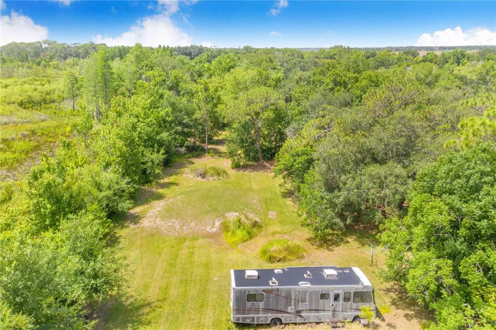 6873 WILBAR LANE Haines City, FL 33844