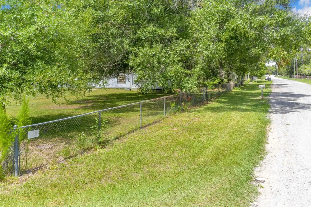 6873 WILBAR LANE Haines City, FL 33844