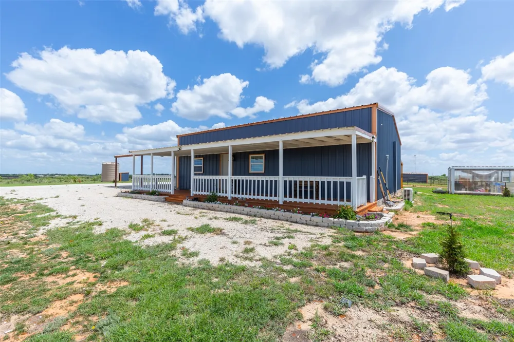 2988 CR 435 Anson, TX 79501