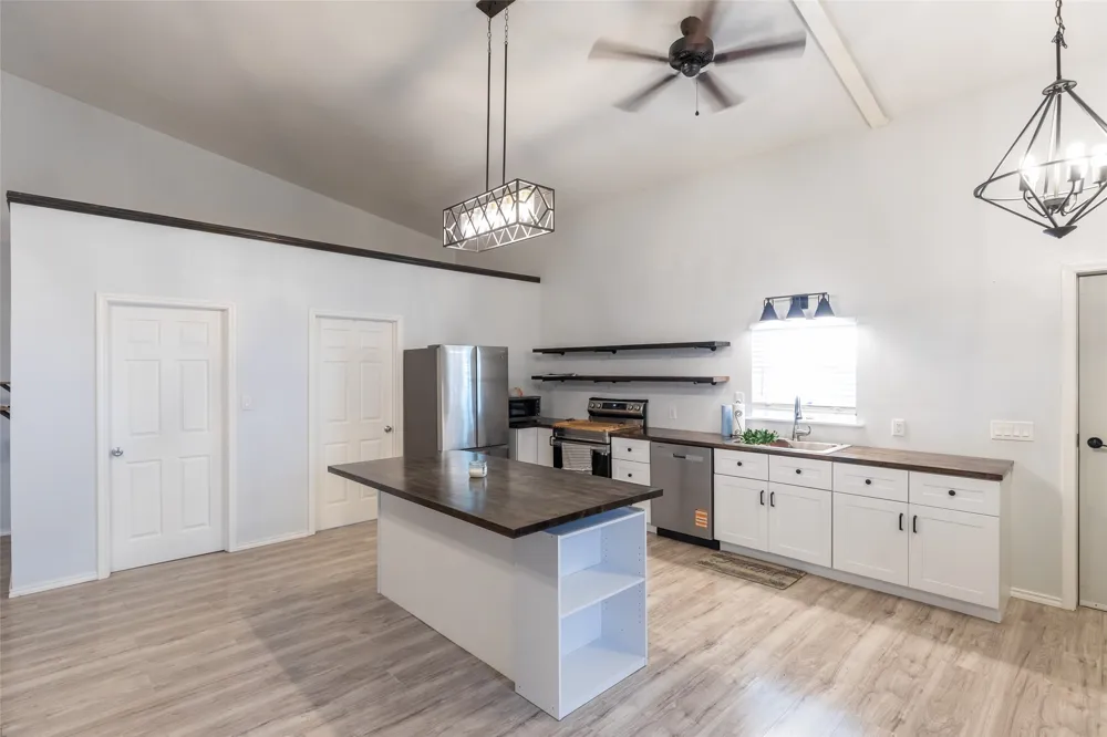2988 CR 435 Anson, TX 79501
