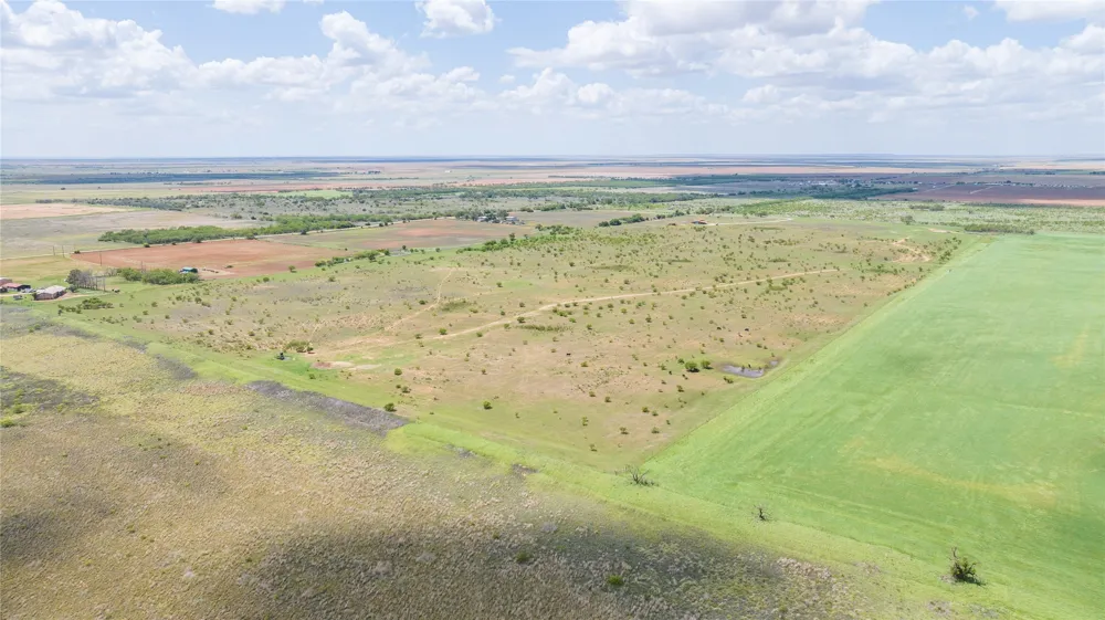 2988 CR 435 Anson, TX 79501