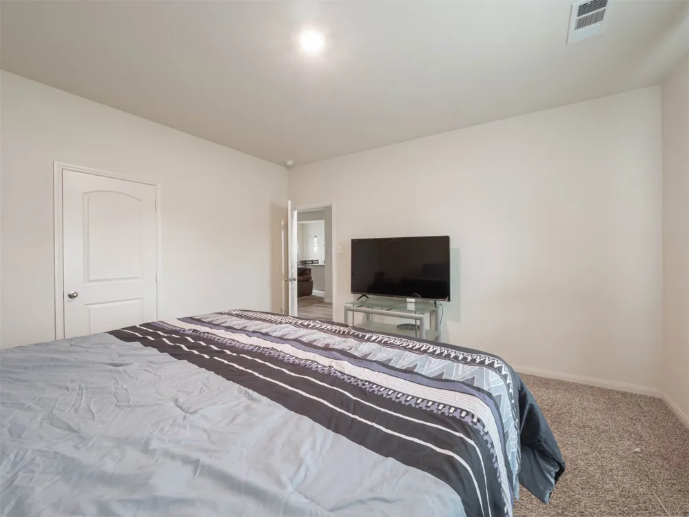 135 Bush Drive Venus, TX 76084