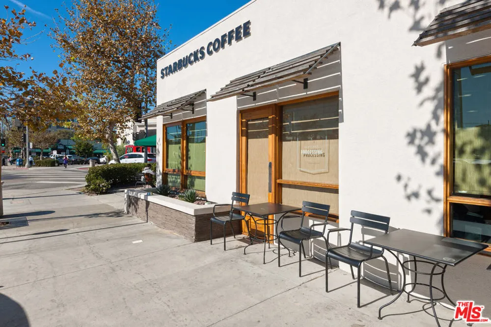 11646 Chenault Street #9 Los Angeles, CA 90049