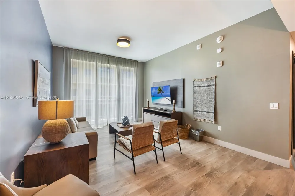 777 Ocean Dr #N516 Hollywood, FL 33019