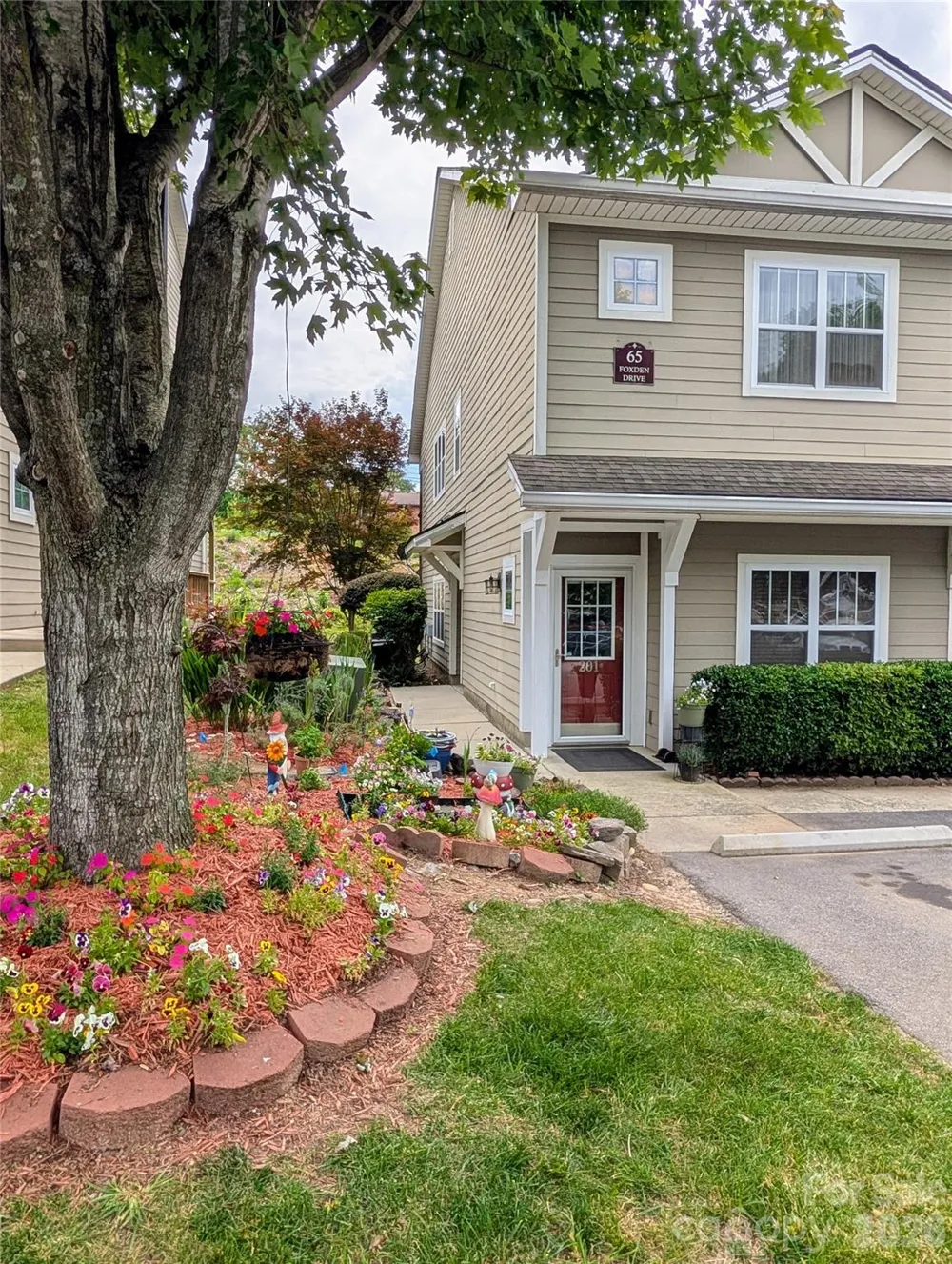 65 Foxden Drive #201 Fletcher, NC 28732
