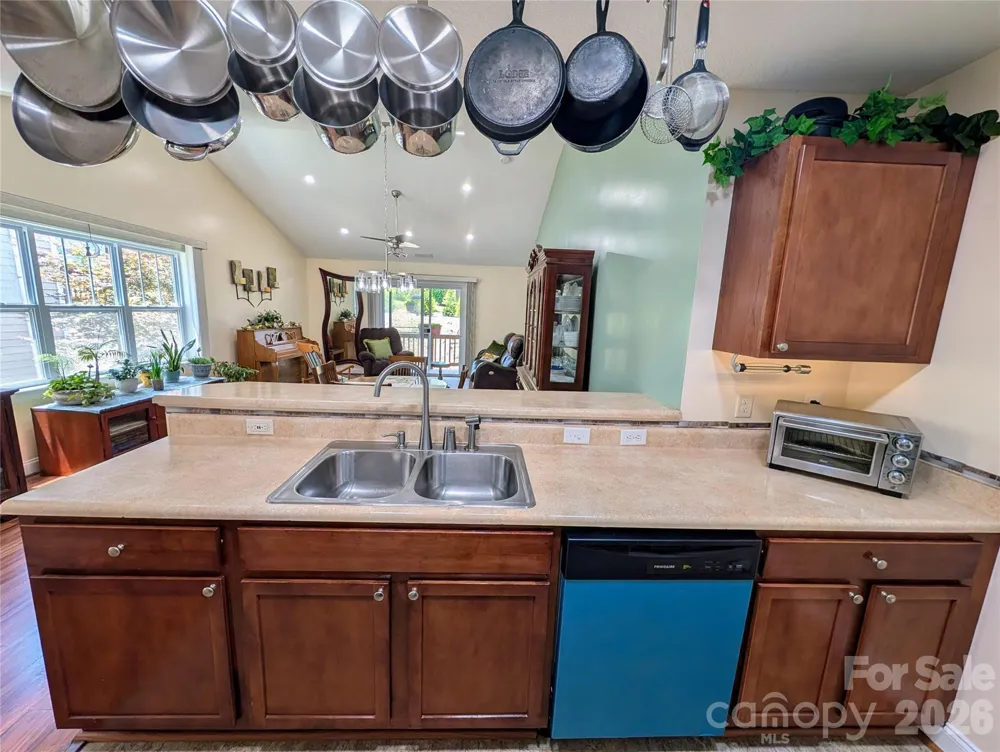 65 Foxden Drive #201 Fletcher, NC 28732