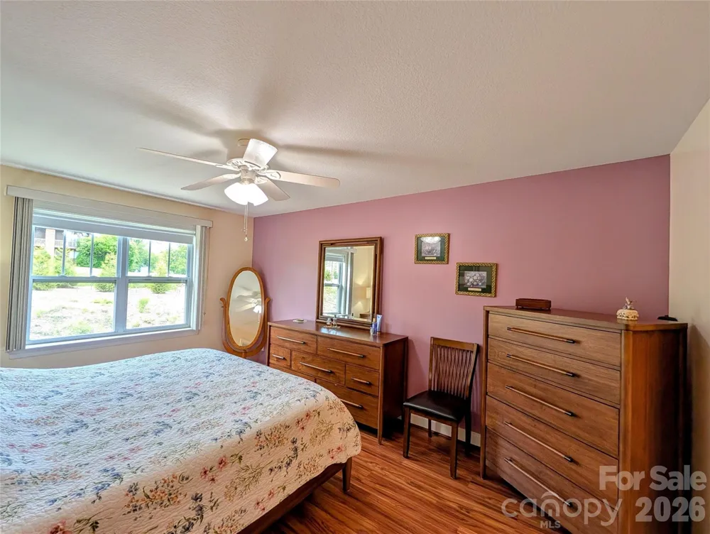 65 Foxden Drive #201 Fletcher, NC 28732