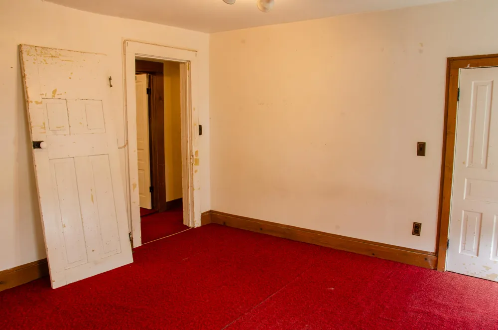 321 S Main Street Bellevue, MI 49021
