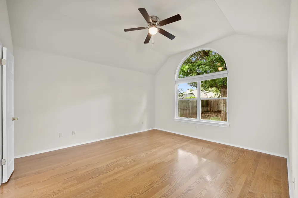 119 Stephen Lane Georgetown, TX 78626