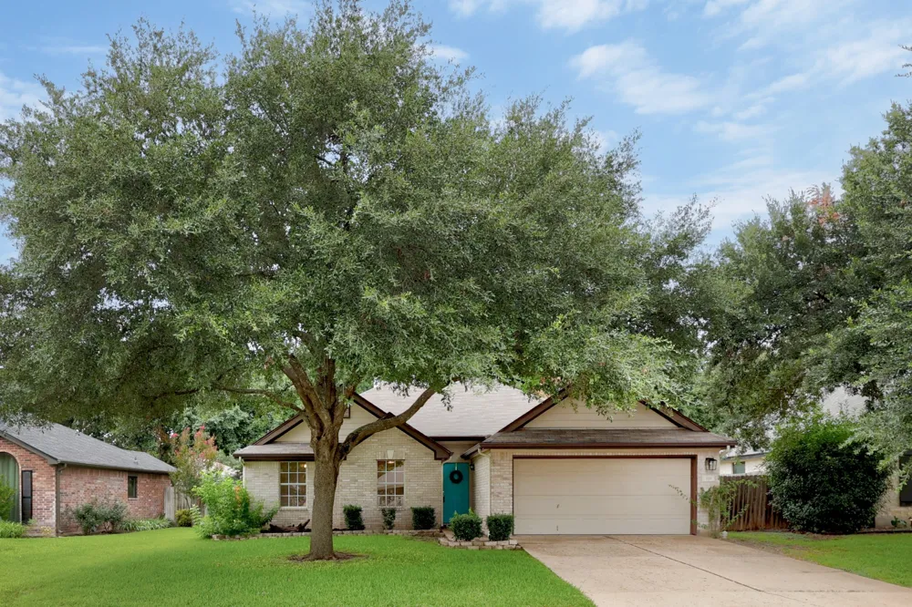 119 Stephen Lane Georgetown, TX 78626