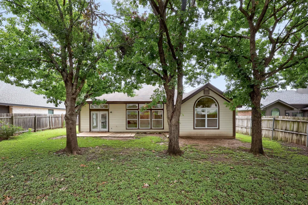 119 Stephen Lane Georgetown, TX 78626