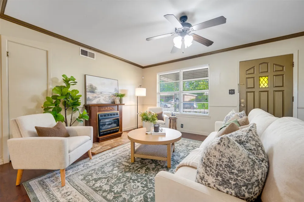 3165 E Houston Street Paris, TX 75460