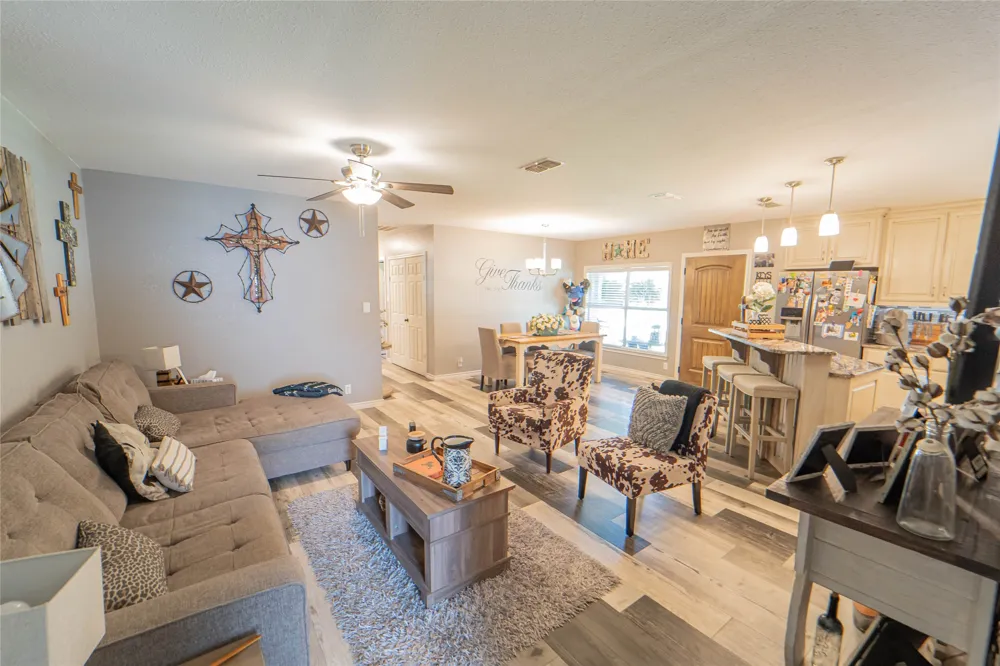 1400 W Wheeler Street Breckenridge, TX 76424