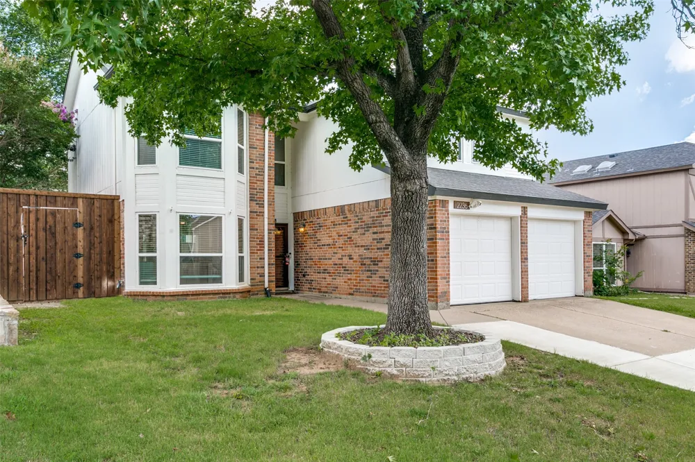 2236 Ryan Ridge Grapevine, TX 76051