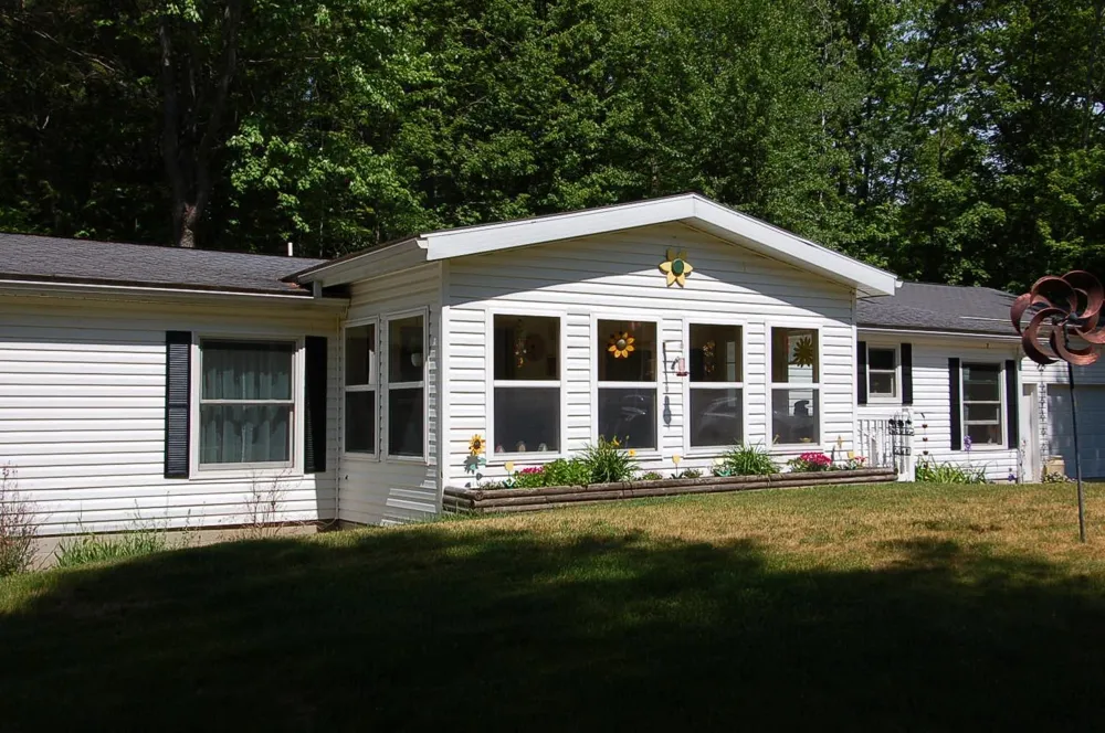 8486 Constitution Boulevard Clam Lake Township, MI 49601